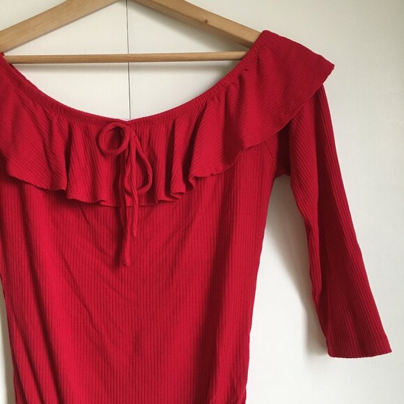 Flamenco Red Ruffle Collar 3/4 Sleeve Bamboo Bodysuit - Picture 3 of 15
